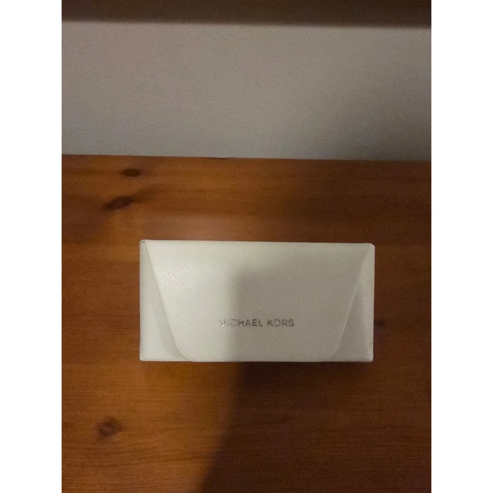 Michael Kors White Saffiano Leather Sunglasses Case Snap Closure Silver Logo